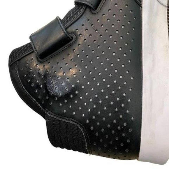 Nike Flystepper 2K3 Premium Black - 677473-003     Size 11.5
